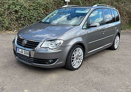 VW Touran Volkswagen 1.4 TSI DSG Conceptline