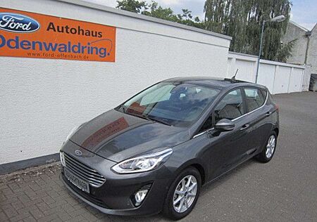 Ford Fiesta Titanium, 1 Hand, GARANTIE