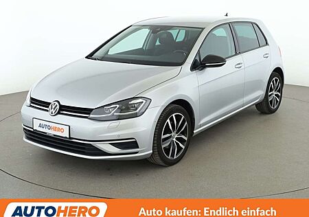 Volkswagen Golf 1.0 TSI IQ.DRIVE*LED*NAVI*ACC*PDC*SHZ*KLIMA*