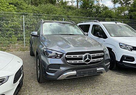 Mercedes-Benz GLE 300 d 4Matic*ACC*LED*Pano*Cam*AHK*Leder*Navi*