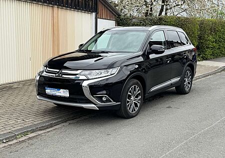 Mitsubishi Outlander Diamant Edition+.4x4 Allrad.AUTOMATIK. 1 HAND
