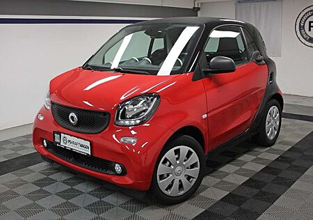 Smart ForTwo Coupe Aut. TEMPOMAT KLIMA BT PDC 2.HD LED