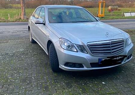 Mercedes-Benz E 200 CDI DPF BlueEFFICIENCY Automatik Avantgarde