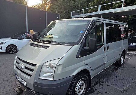 Ford Transit Bus Transit 2.2 Diesel 140ps Transporter 9 sitzer