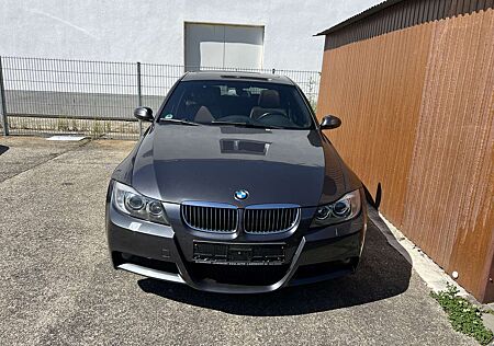 BMW 330d 330 DPF Touring Aut.* TUV AU. NEU **