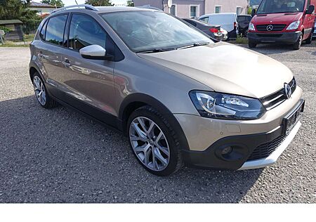 VW Polo Volkswagen Cross BMTS-S Kamera PDC DAB 8x Alu Xenon