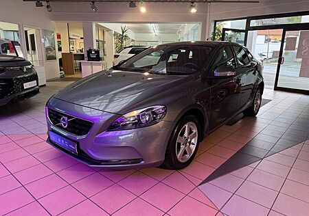 Volvo V40 D2 2.0 TDI Navi+Sitzheizung+Winter-Paket