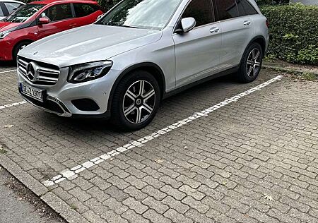 Mercedes-Benz GLC 220 d 4Matic 9G-TRONIC
