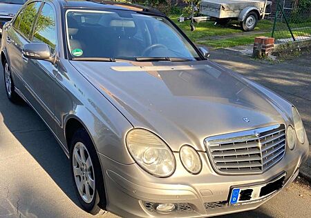 Mercedes-Benz E 220 CDI Automatik Classic DPF