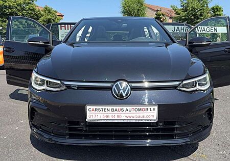 VW Golf Volkswagen VIII / R-Line / Pano/IQ.Drive-Paket/