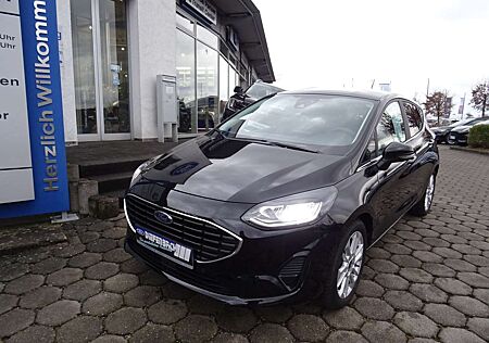 Ford Fiesta 1.0 Ecoboost Titanium Autom. Navi+Acc+Winterpaket