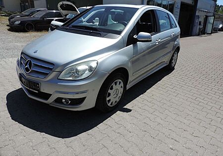 Mercedes-Benz B 170 Automatik 1 Hd. super Zustand