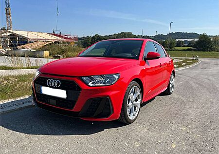 Audi A1 Sportback / Citycarver 30 TFSI Sportback S tron