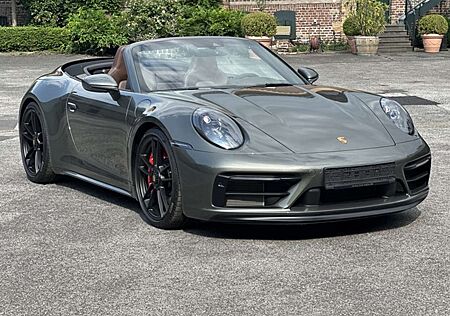 Porsche 992 911 Cabrio 4 GTS Cabrio A.GRÜN/TRÜFFELBRAUN*1.HA
