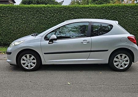 Peugeot 207 gebraucht kaufen Peugeot 207 90 Tendance