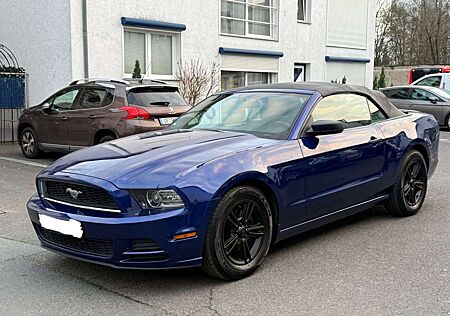 Ford Mustang Cabrio 3.7 Xenon Alu