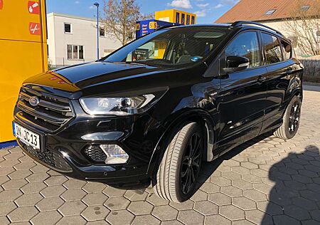 Ford Kuga 2.0 TDCi AWD.8-fach-ber.AHK.Aut.ST-Line