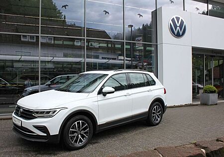 VW Tiguan Volkswagen Life 2.0 TDI ACC,LED,Panodach,PDC