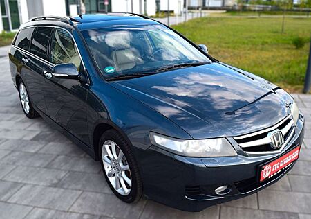Honda Accord Tourer 2.4 Executive,Navi,Leder,SD,190 PS