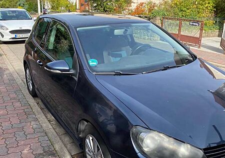 VW Golf Volkswagen 1.6 TDI DPF BlueMotion