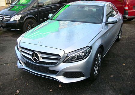 Mercedes-Benz C 180 REDUZIERT ! *nur 32.282km*1.HD*Avantgarde*LED