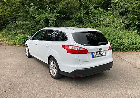 Ford Focus Turnier 2.0 TDCi DPF Titanium