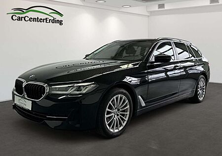 BMW 520 dTouring*LED*NaviLive*Leder*Kamera*M Lenkrad