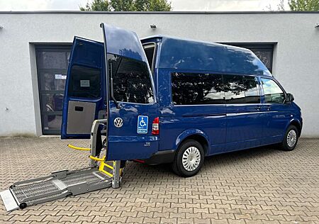 VW T5 Transporter Volkswagen Kombi-Hochdach Behindertengerecht Rollstuhllift