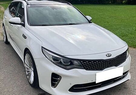 Kia Optima Sportswagon 1.7 CRDI DCT GT Line
