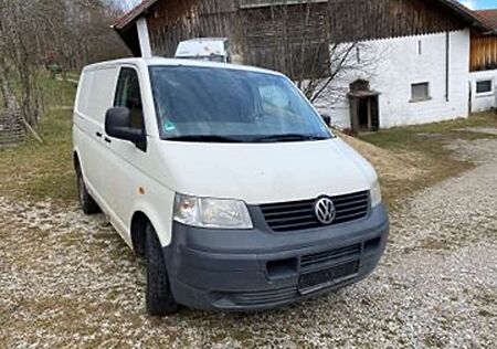 VW T5 Transporter Volkswagen Transporter T5 TDI DPF Euro4 USB MP3 Bluetooth ZV