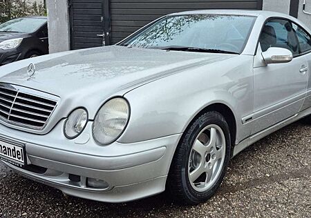Mercedes-Benz CLK 320 CLK320 Aut. Schiebdach Sitzheiz MemSitz Volleder