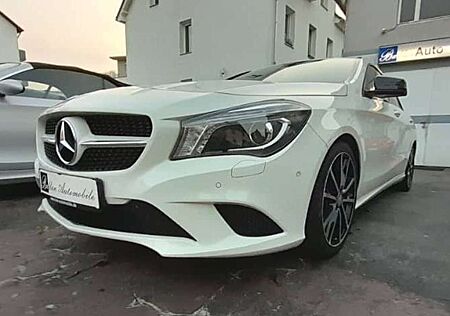 Mercedes-Benz CLA 180 (117.342)