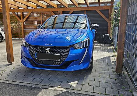 Peugeot 208 Allure / GT Line