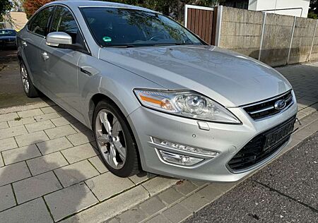 Ford Mondeo Lim. Titanium*Automatik*LIMO*TÜV 01.2026