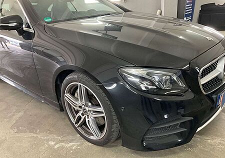 Mercedes-Benz E 300 Coupe 9G-TRONIC AMG Line