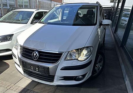 VW Touran Volkswagen CrossTouran