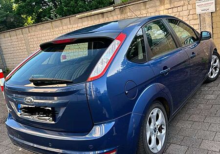 Ford Focus 1.6 16V Sport