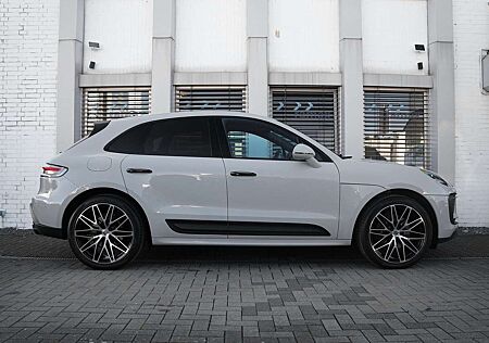 Porsche Macan KREIDE-LUFTF.+PASM-PANO-STANDHEIZUNG-BOSE-21SPYDER