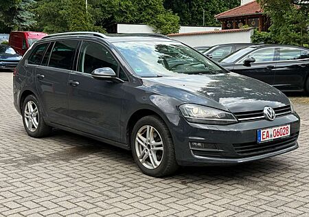 VW Golf Volkswagen Var. 2.0 TDI Highline XEN+NAV+SHZ+PANO+TEMP