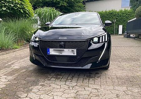 Peugeot e-208 208 Elektromotor 136 GT Pack