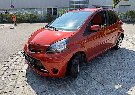 Toyota Aygo Connect