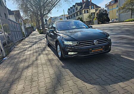 VW Passat Variant Volkswagen Business,Auto,Klimaaut,NAV,Kamira