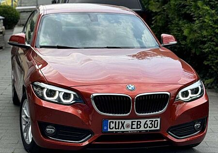 BMW 220i 220 Coupe Aut. Business Line