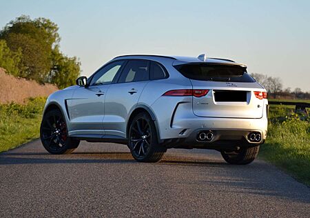 Jaguar F-Pace AWD SVR