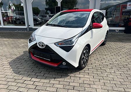 Toyota Aygo x-play club