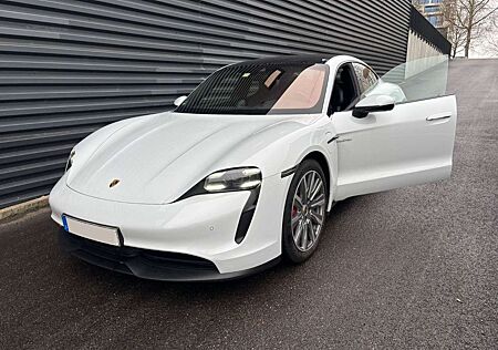 Porsche Taycan 4 S