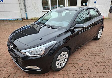 Hyundai i20 1.2 - 1.Hand/Klima/WR