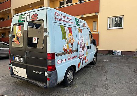 Peugeot Boxer Eiswagen