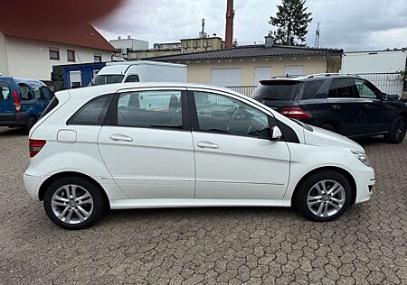 Mercedes-Benz B 180 CDI AUT,SITZHZ,KLI,LEDER,KDGEP.,TÜVNEU 1HD