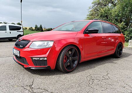 Skoda Octavia Combi 2.0 TSI (Green tec) RS